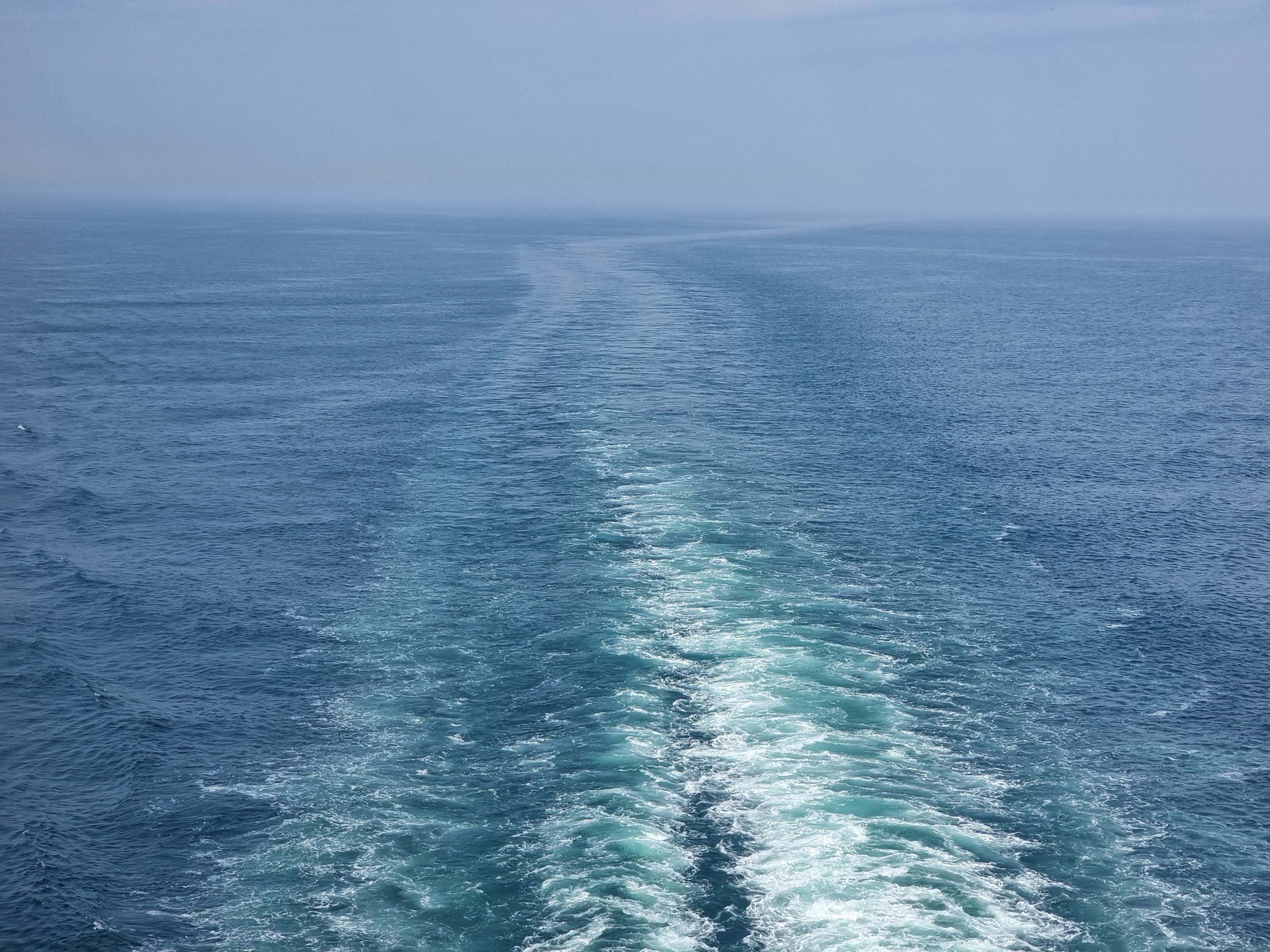 A photo of the sea while sailing to the UK.